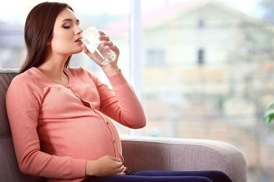 Hidratacion durante el embarazo