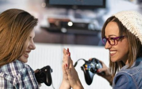 Mujeres que triunfan en la industria de los videojuegos