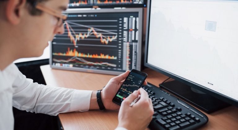 CFD Trading vs. Spot Forex Trading - blogger.com forex y cfd